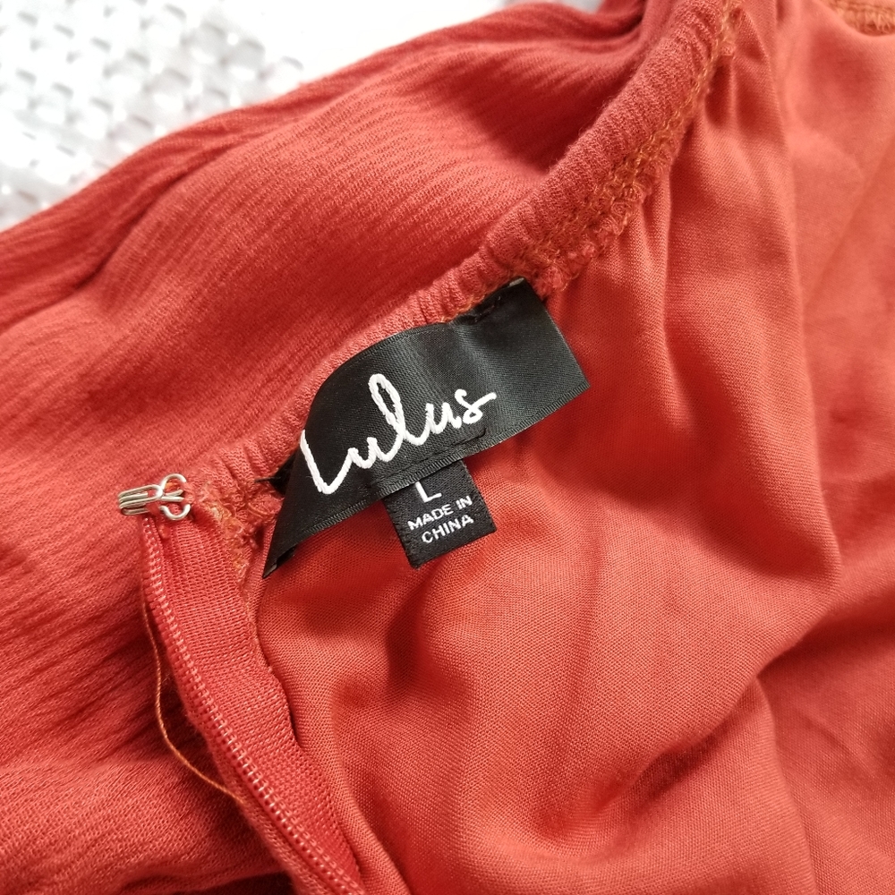 Lulu's Coral Crochet Romper - Picture 12 of 12